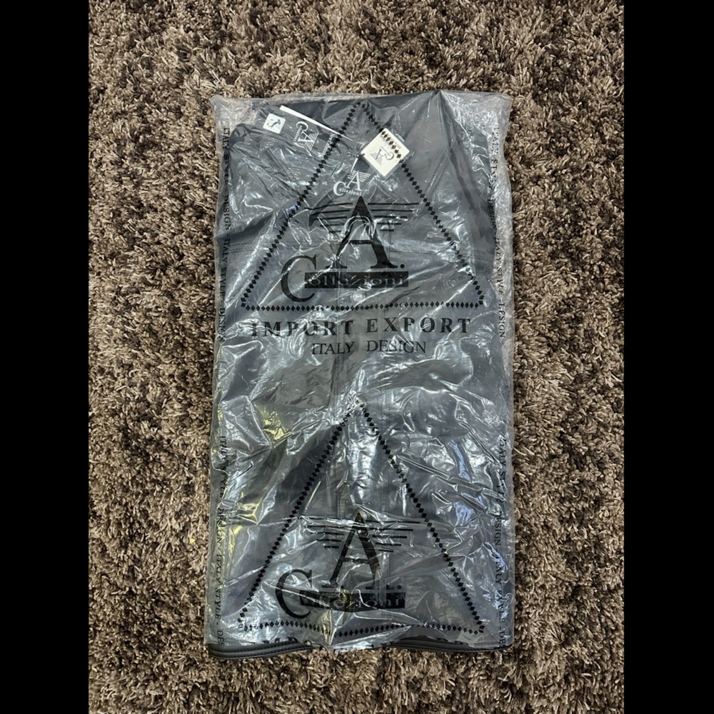 A Collezioni Authentic Leather Jacket. Brand New.